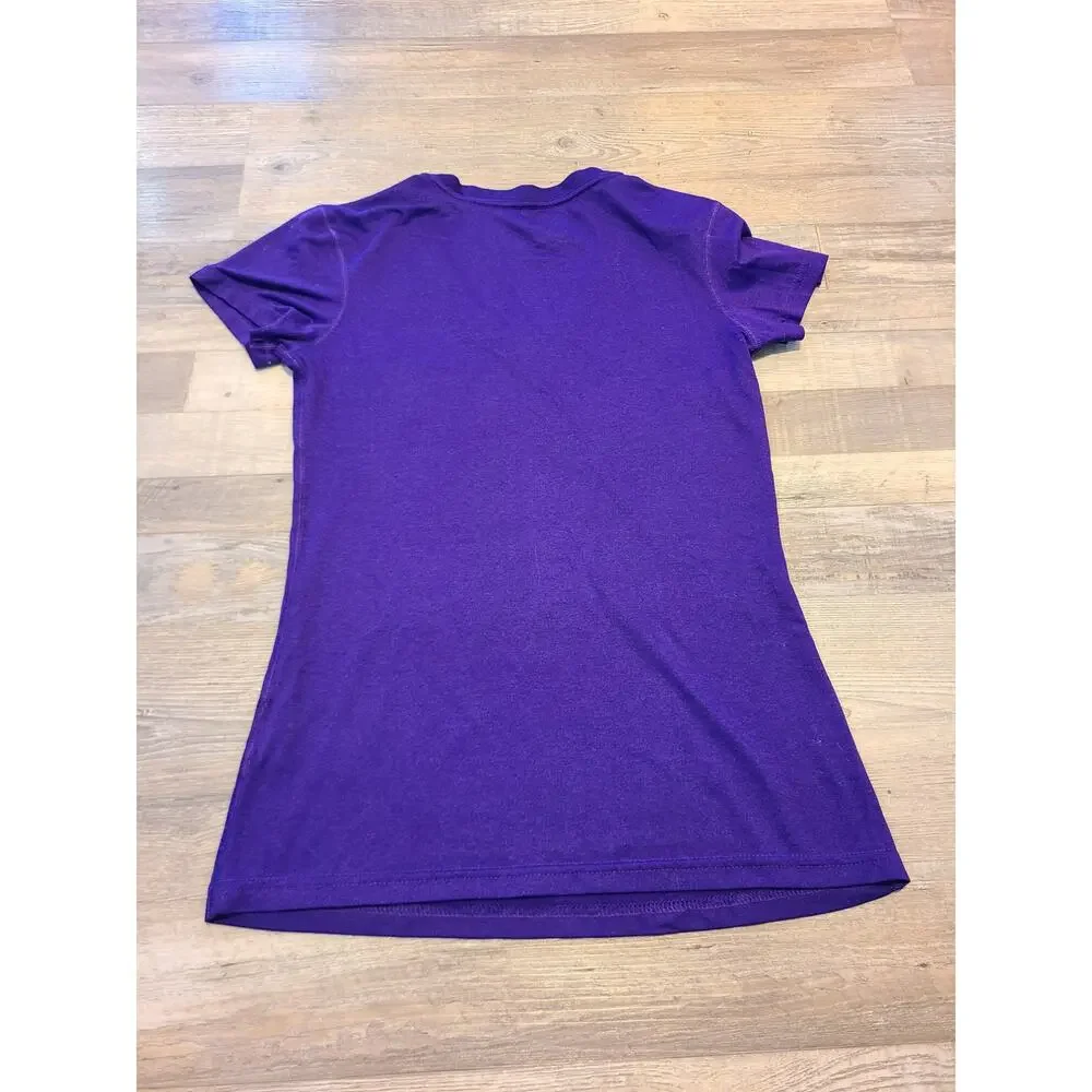 Nike dri-fit xs womens purple v-neck tee